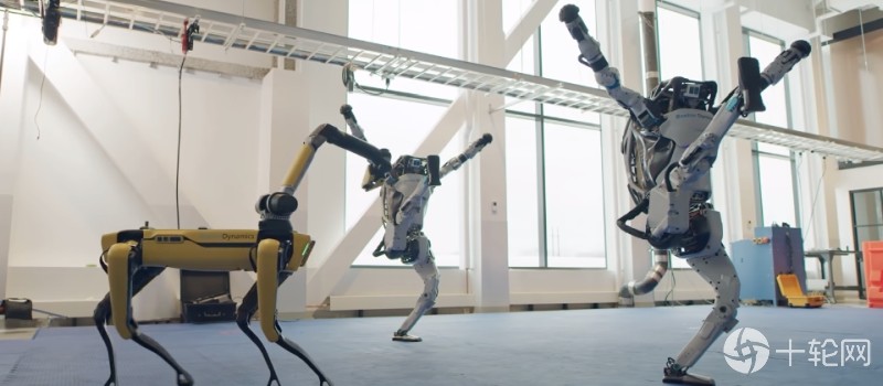 Boston Dynamics展现会舞蹈的呆板人