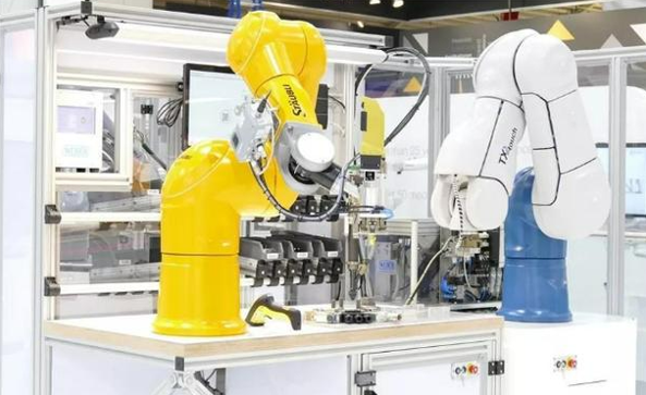 盘点世界十大工业机器人公司，猜猜中国哪家榜上有名？