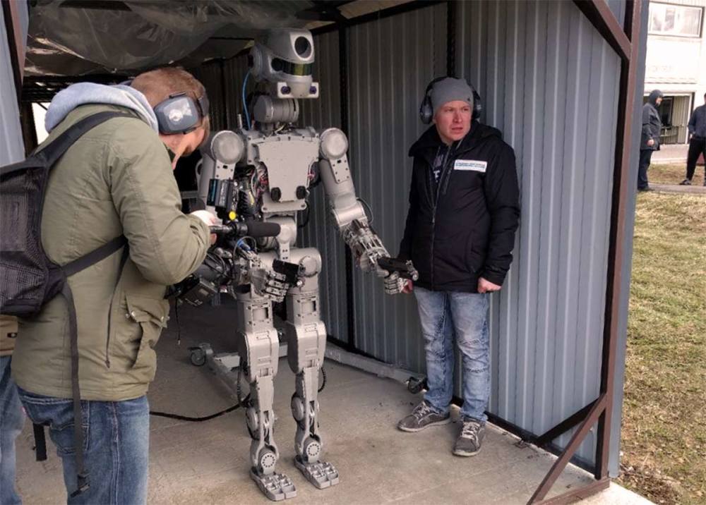 日本打造巨型机器人，耗资千万美元，如今怎样了？