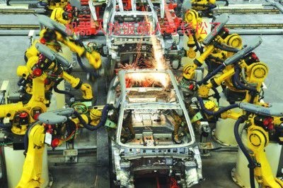 人工智能机器人将与工人抢饭碗